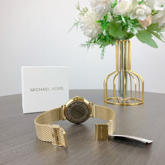 Michael Kors MK7150 Auden Three-Hand Gold-Tone Alloy Watch - Picture 6 of 9